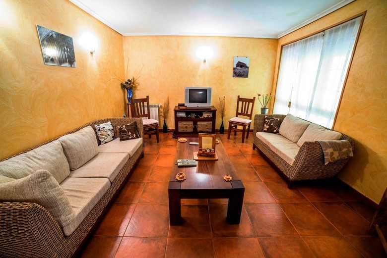 Hotel Pugide