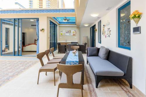 Shuangyue Bay Seaview Villa