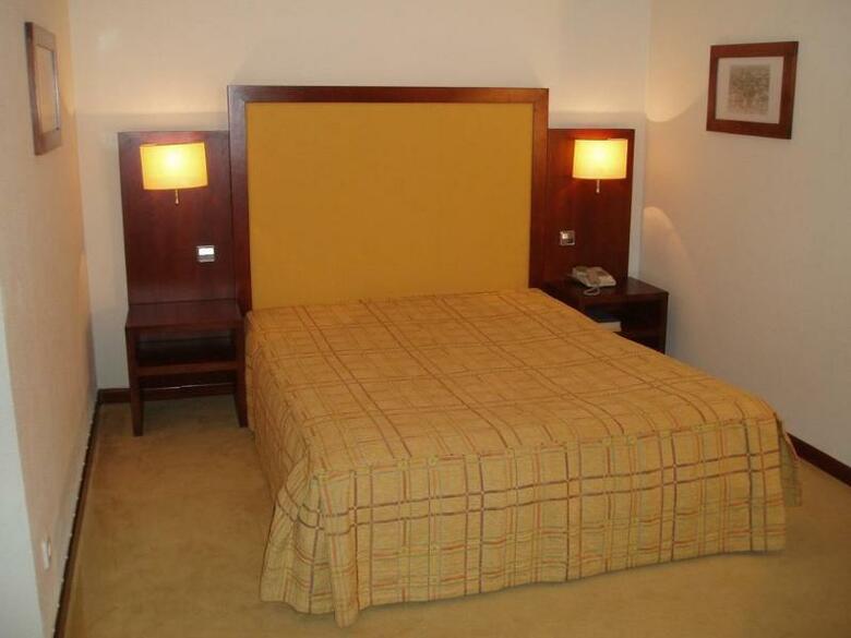 Hotel Samasa Fund�o