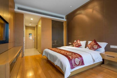 Rosalind Apartment Gz Poly World Trading Center