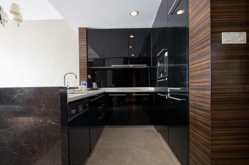 Rosalind Apartment Gz Poly World Trading Center