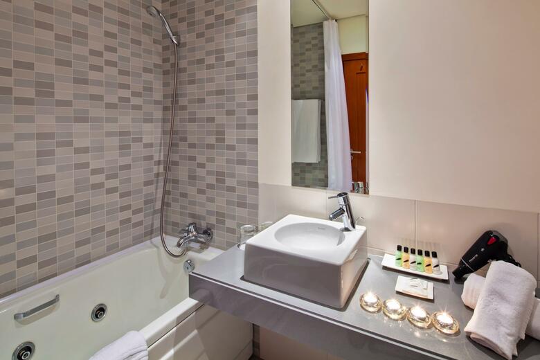 Hotel Villa Doris Suites