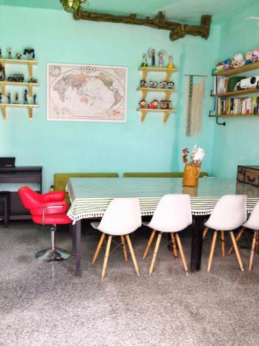 Moke Hostel