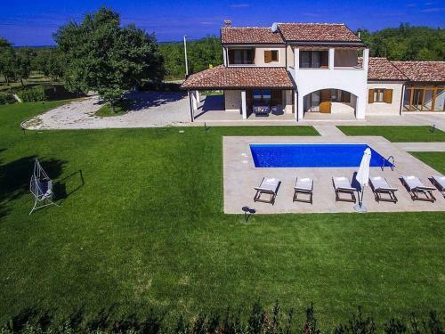 Villa Genia I