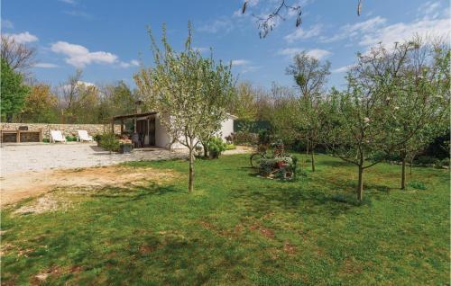 One-bedroom Holiday Home In Baderna