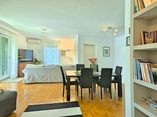Villa Hisina