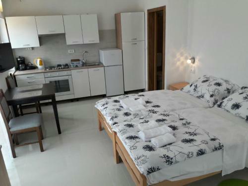 Apartments Elia
