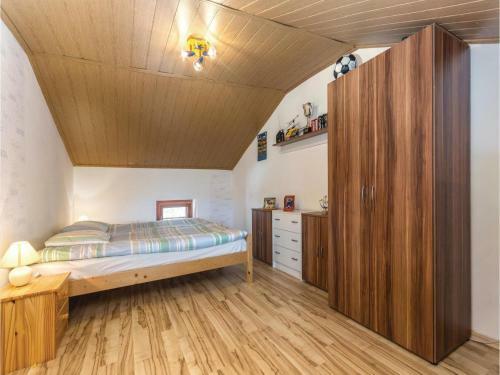Two-bedroom Holiday Home In Rovinj