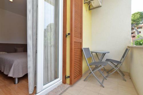 Hostal Apartments And Rooms Zorka 1675