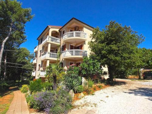 Apartments Marino 1127
