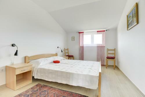 Apartments Mamuzic