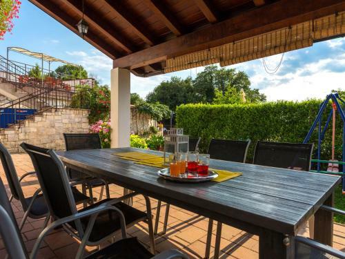 Holiday Home Kuji�i