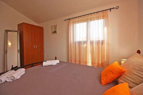 Apartments Irena 1310