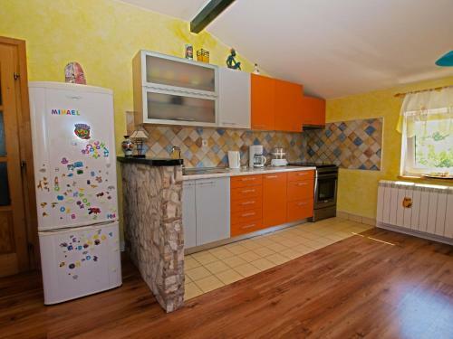 Apartments Fazana 1112