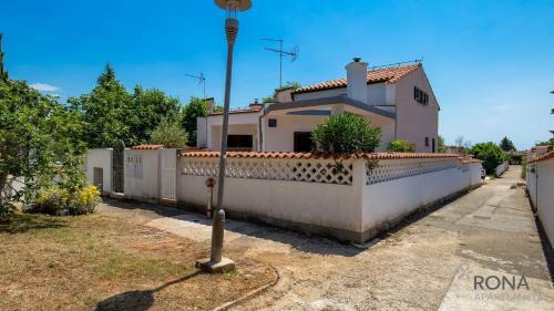 Rona Apartment Lavanda