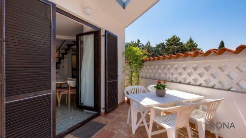 Rona Apartment Lavanda
