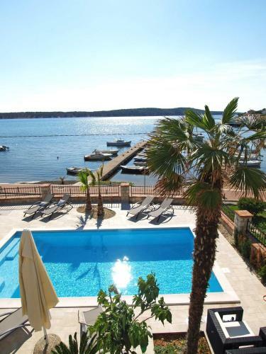 One-bedroom Apartment In Barbat I