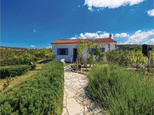 Two-bedroom Holiday Home In Barbat