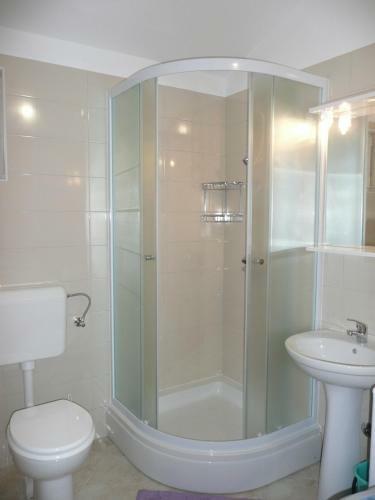 Apartments In Barbat/insel Rab 17635