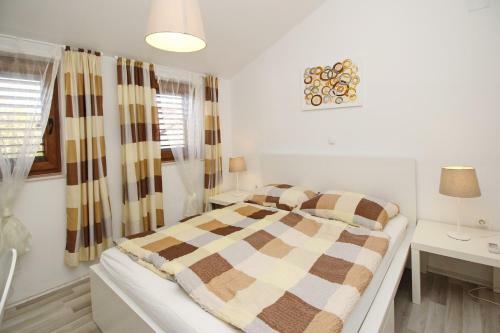 Apartamentos Grosic D. - Uskocka