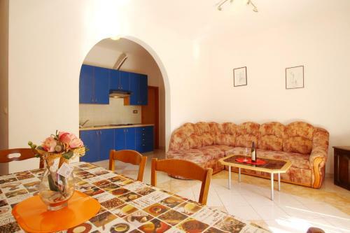 Apartments Lucijana