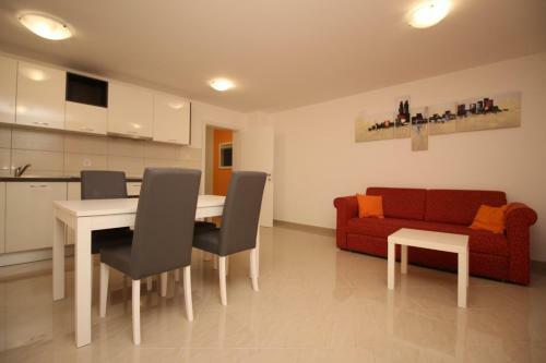 Apartamentos Gorica Suteren