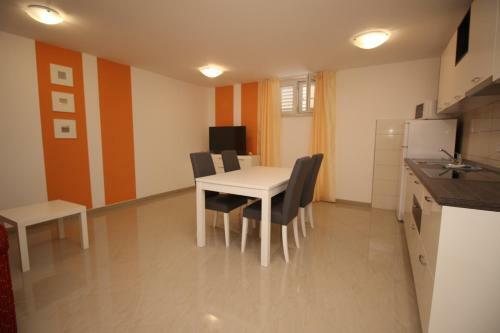 Apartamentos Gorica Suteren