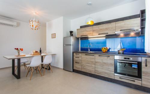 Apartments Viktorija 2