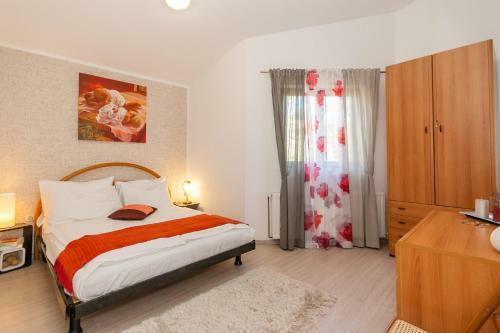 Apartamentos Lori
