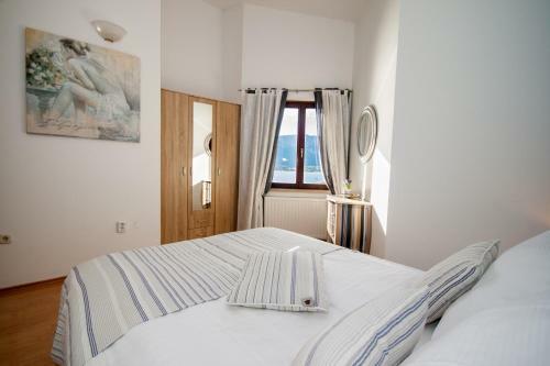 Apartamentos Lori