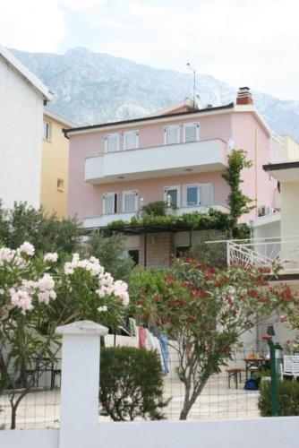 Hostal Double Room Baska Voda 6704a