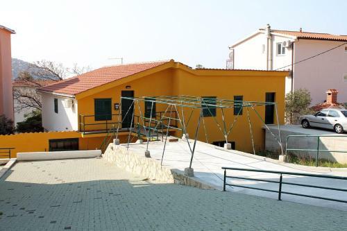 Apartment Krvavica 4879a