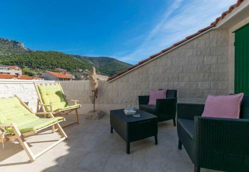 Hostal Apartments And Rooms Mate 1