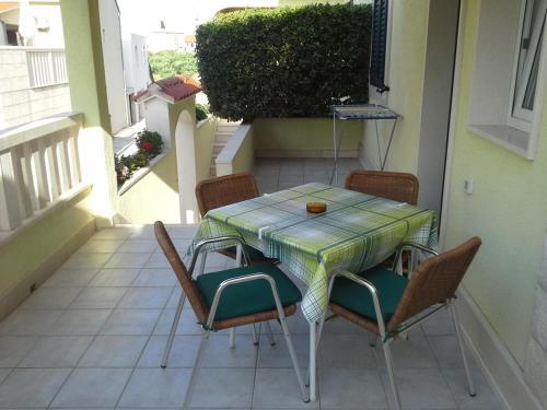 Apartments With A Parking Space Bol (brac) - 15564
