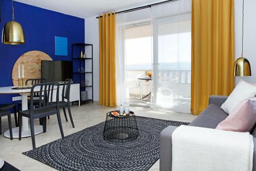 Bol Apartments Anna