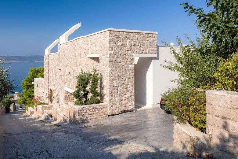 Luxury Villa Brela Pride *****
