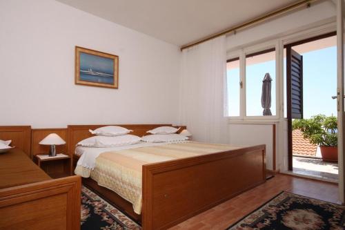 Apartment Brela 6747b
