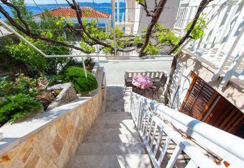 Apartments Ante M