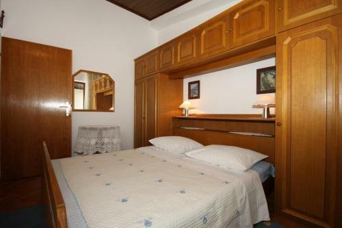 Apartments With A Parking Space Brela (makarska) - 6747