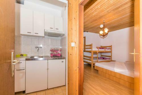 Hostal Apartment And Rooms Lile