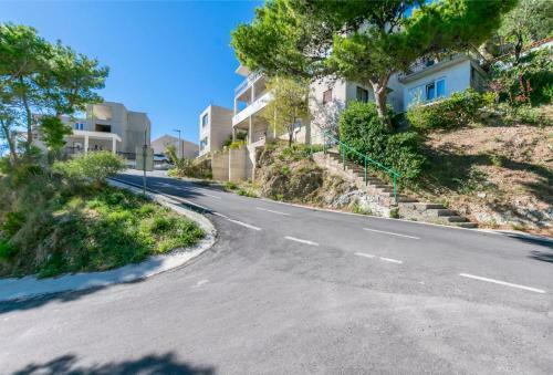 Hostal Apartment And Rooms Lile