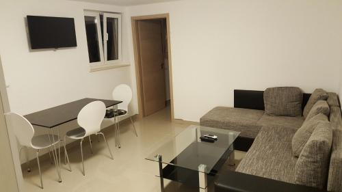 Apartment Brela 6828c