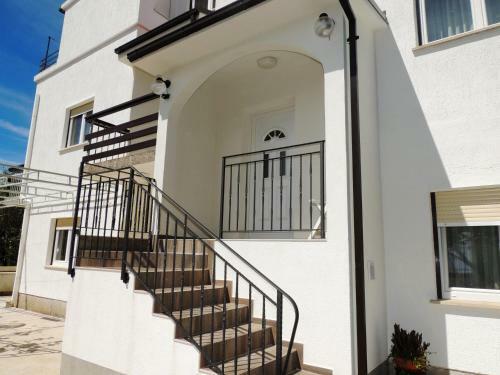 Apartments Zarko