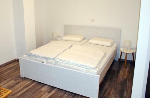 Apartments Zec