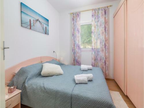 Three-bedroom Holiday Home In Cerovlje