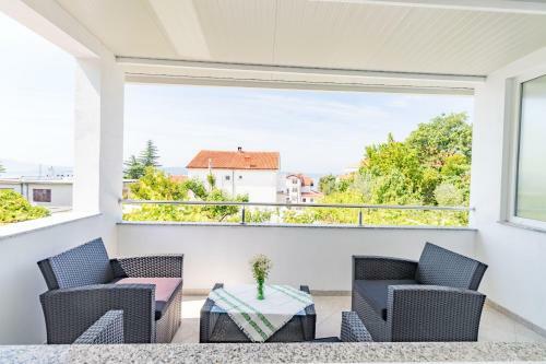 Apartamentos Buto Br. 2 (2+2 Pax)