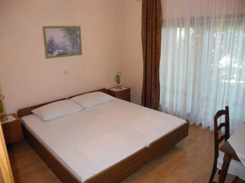 Apartamentos Dubravka 4+2 Pax