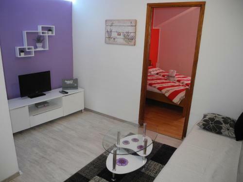 Apartment In Crikvenica 5495