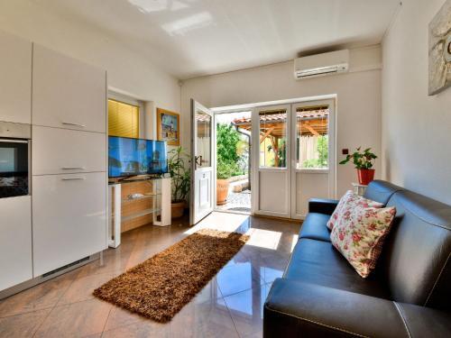 Apartment Villa M