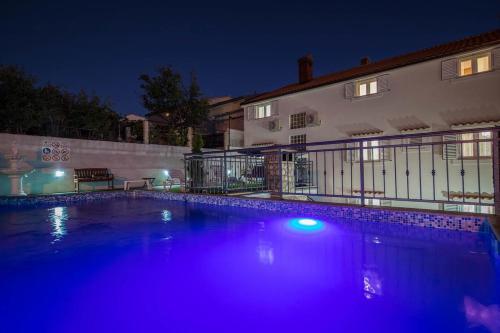 Apartment Crikvenica 12116c